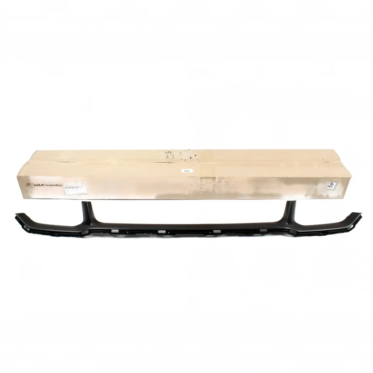 Genuine 86562J9010 Front Bumper Lower Trim Garnish For Hyundai Kona 2018-2021