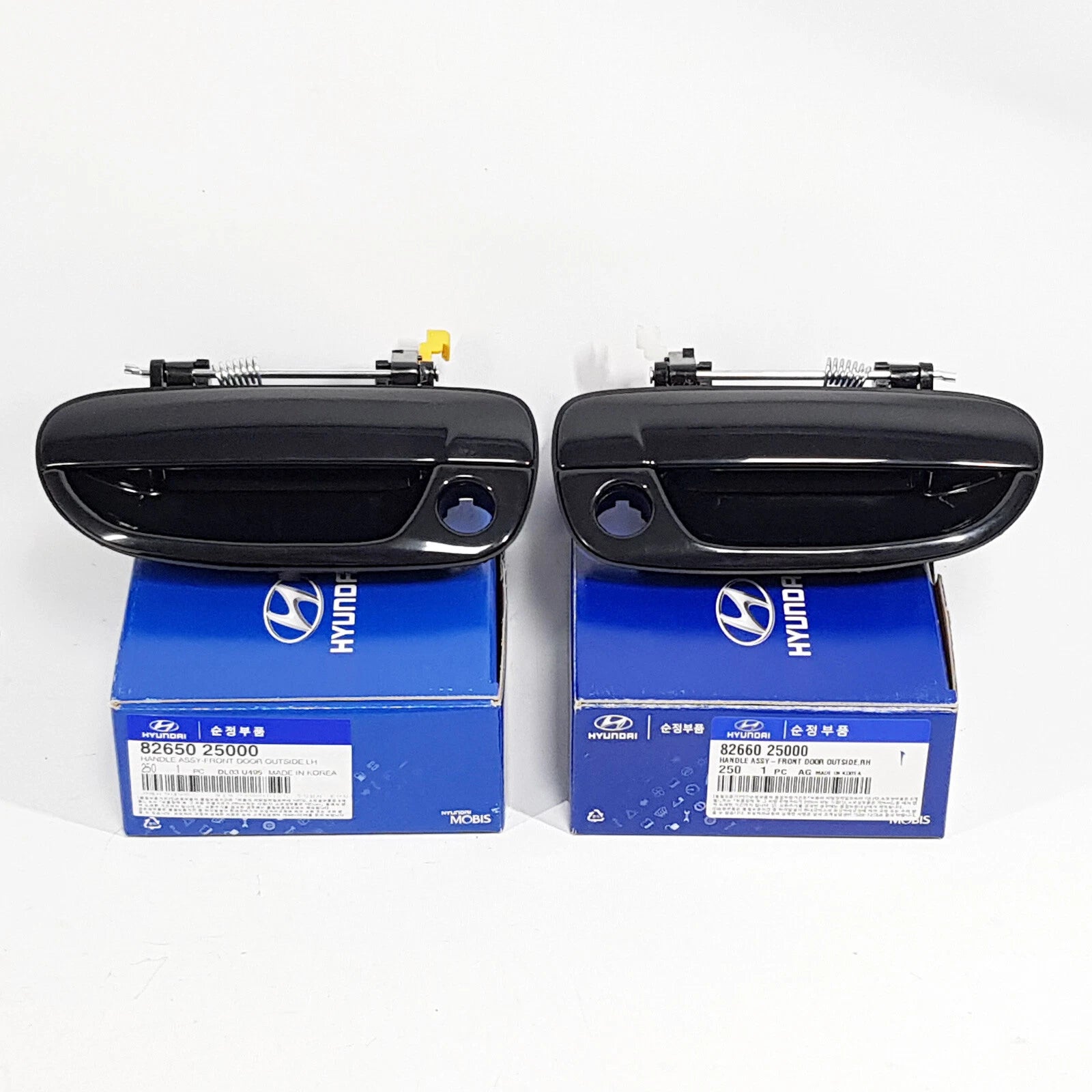 Front Left Right Smooth Black 8265025000 8266025000 2ea For Hyundai Accent 00-06