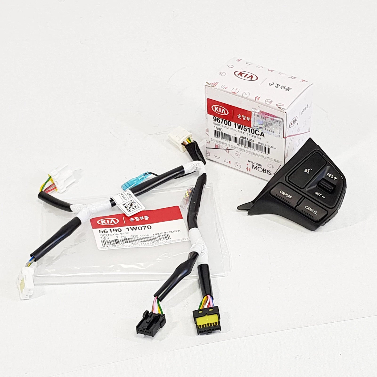 967001W510CA 561901W070 Wheel Remote Switch Right RH + Wire For Kia Rio5 2011-