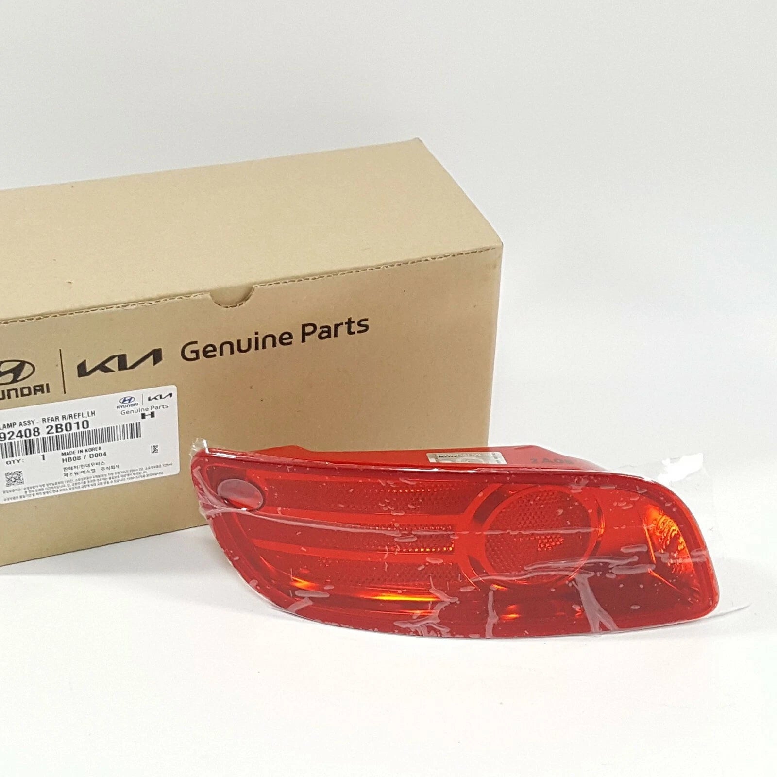 924082B010 Rear Bumper Reflector LH Driver Side For Hyundai Santa Fe 2007-2009