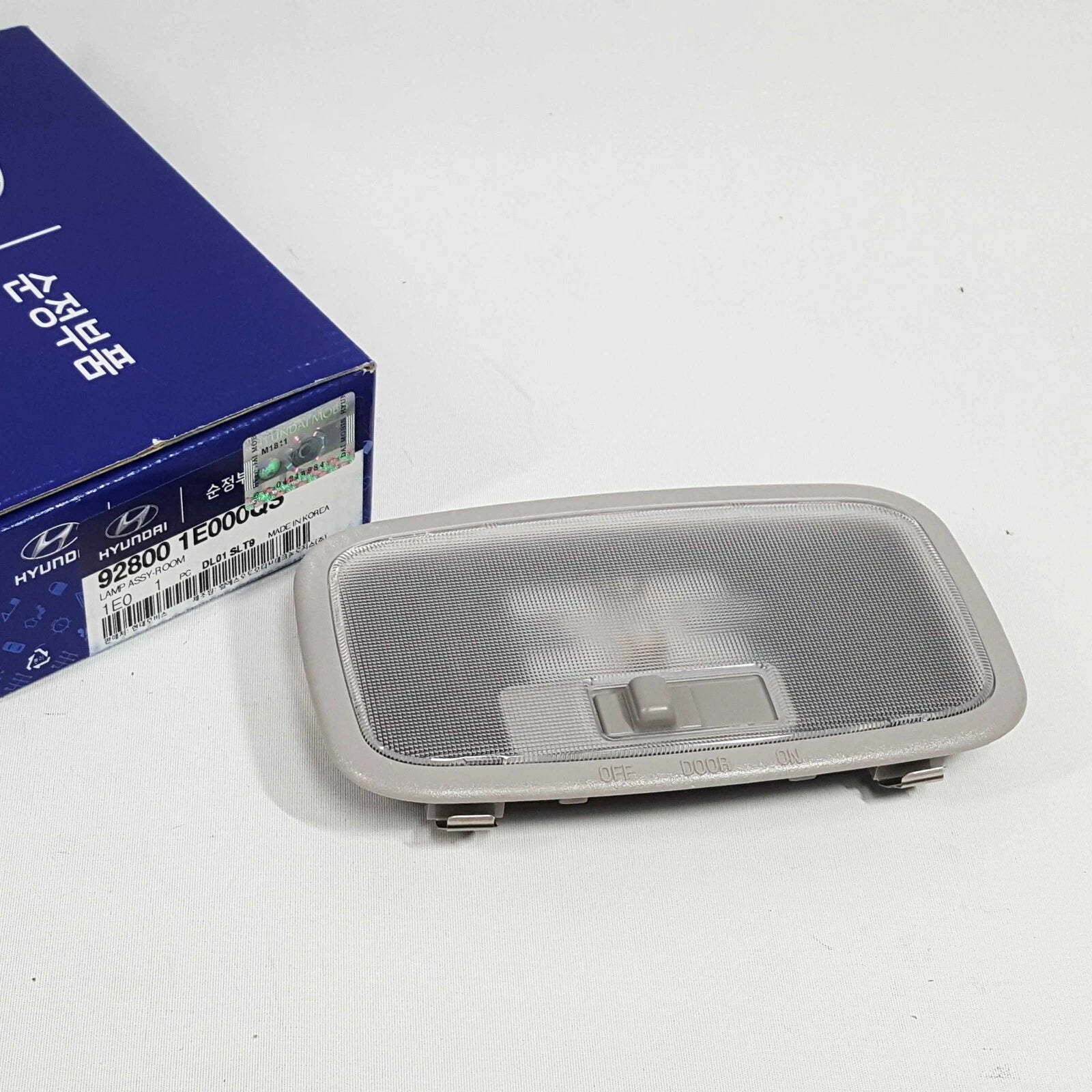 Genuine OEM 928001E000QS Room Lamp Light Gray For Hyundai Accent Verna 2006-2010